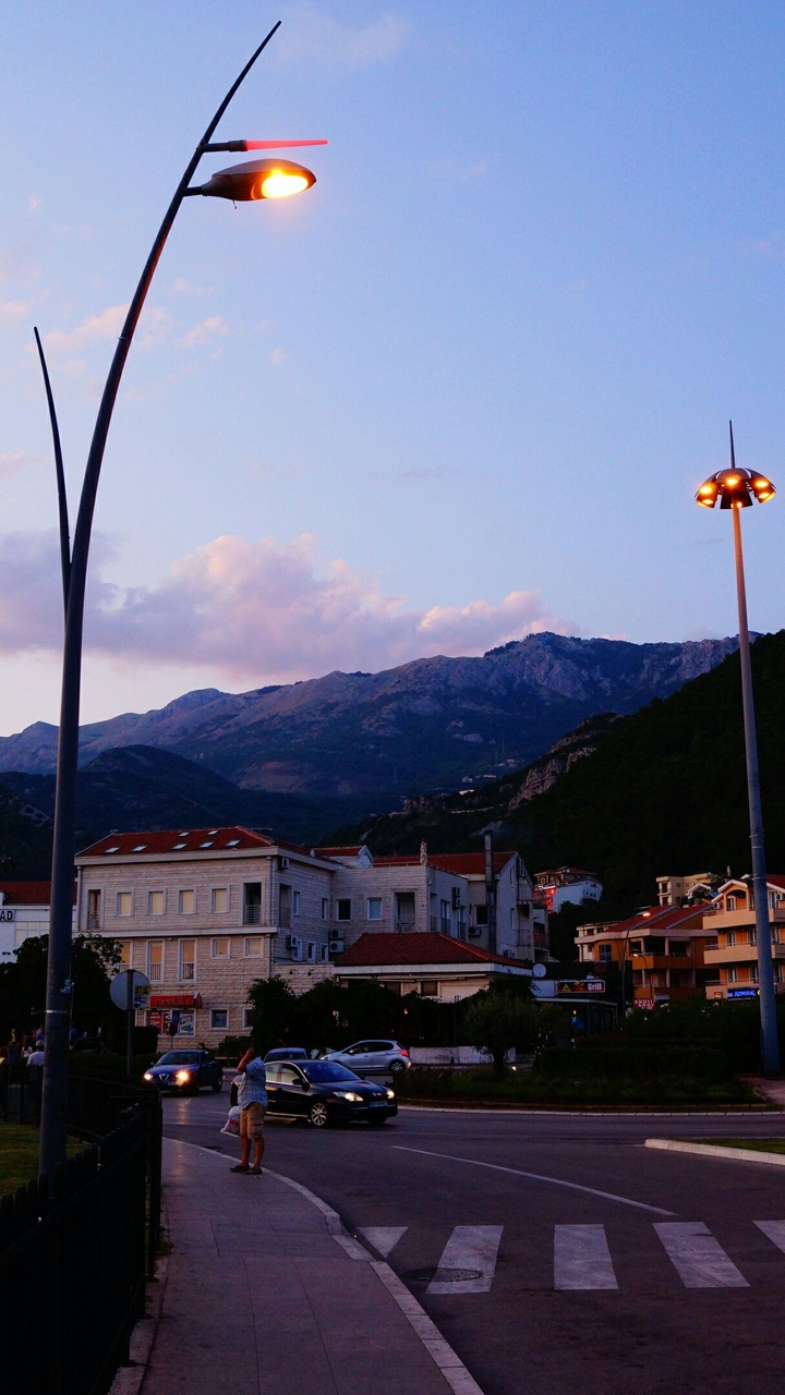 Big city with mountain