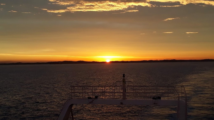 pôr do sol na Travessia de salvador