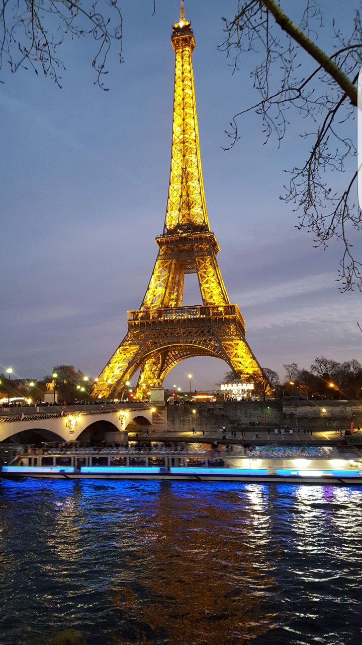 Window Of Paris