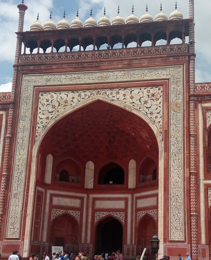 Taj