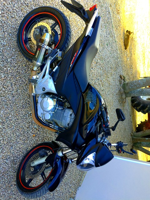 bike Honda CB300R