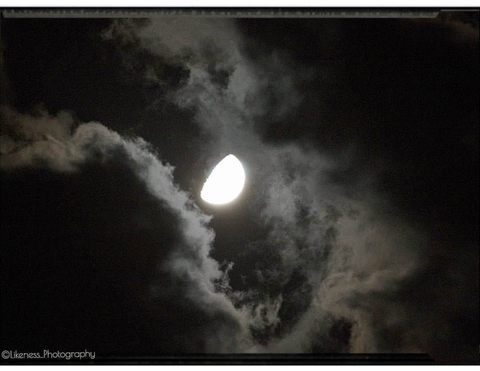 moon in the dark sky