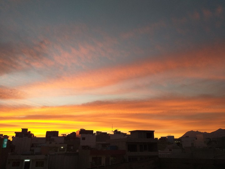 The sun setting of today and beautiful dusk??