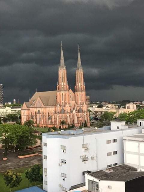 Anúncio de tempestade