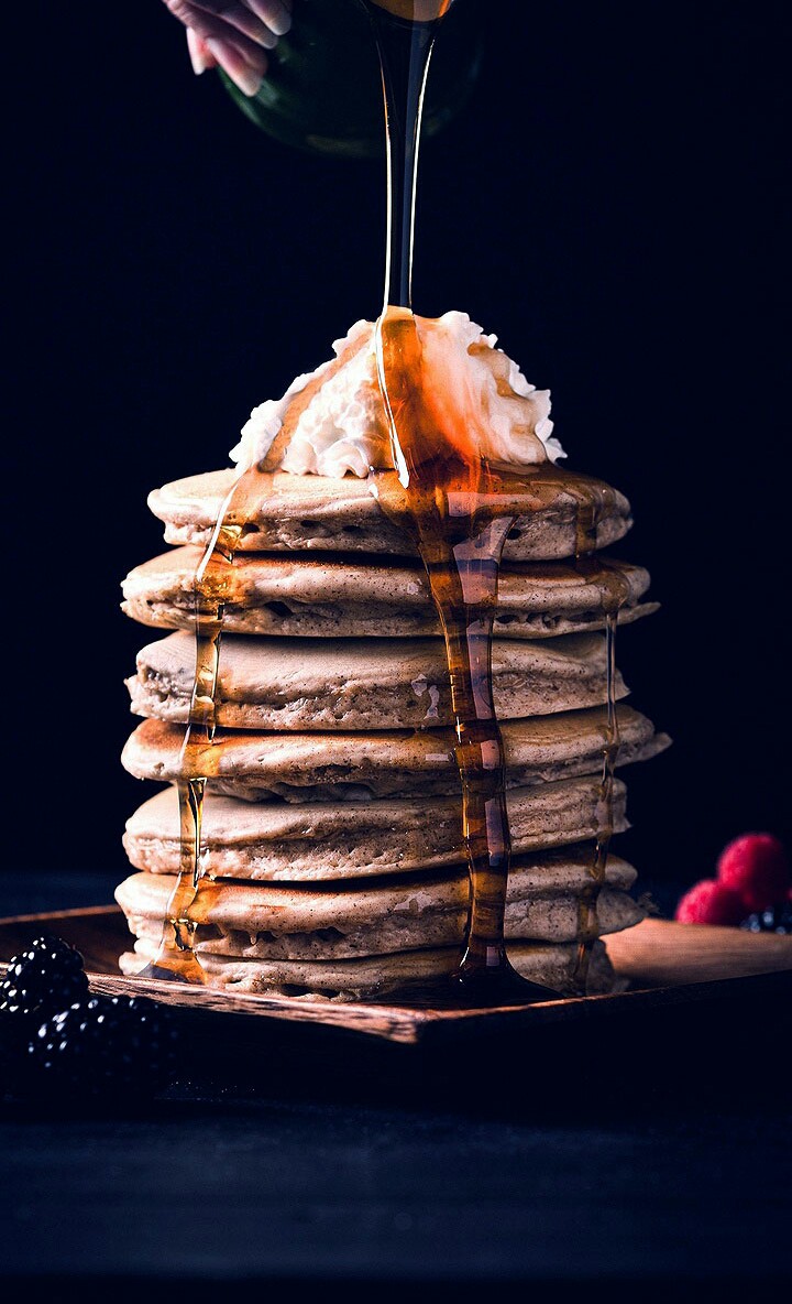 pancakes with syrup