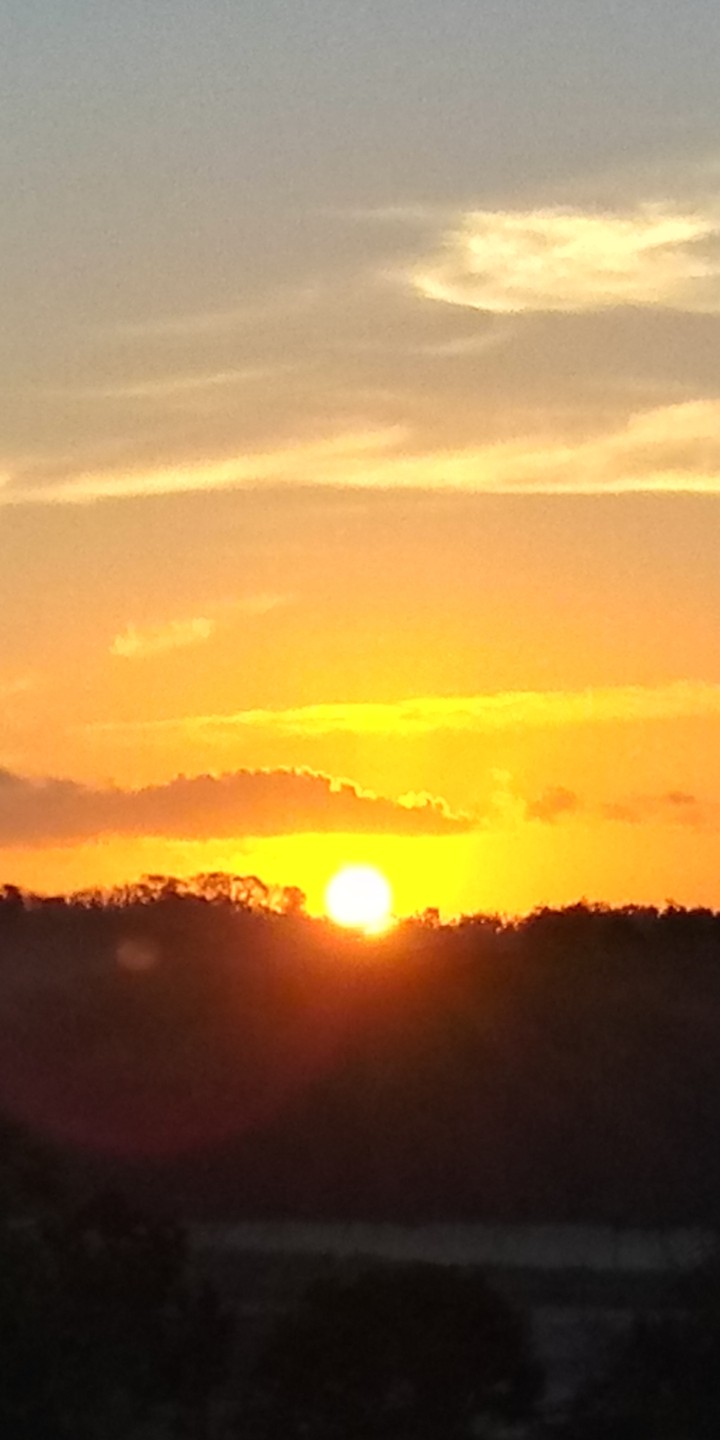 un amanecer desde el trabajo