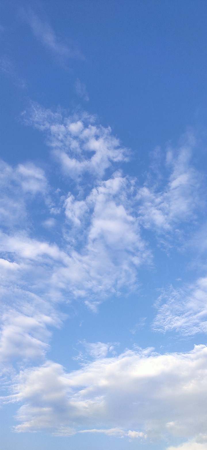 traveling cloud
