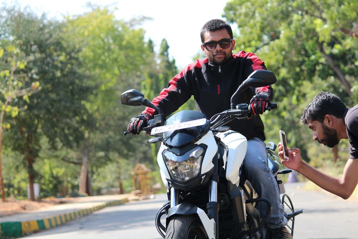 Bajaj Dominar 400