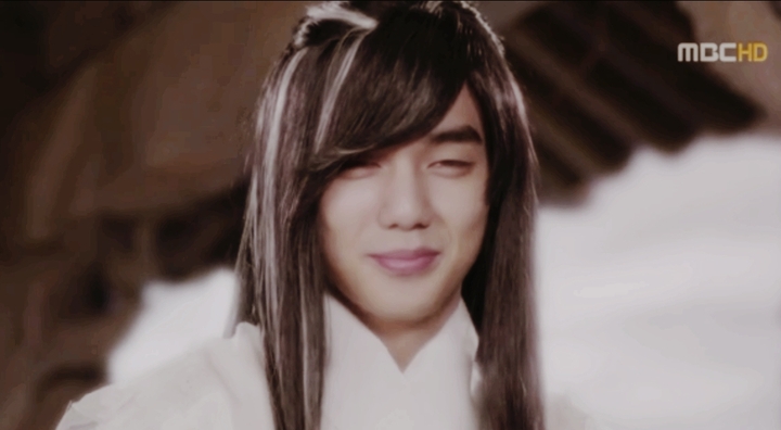 yoo -seung -ho