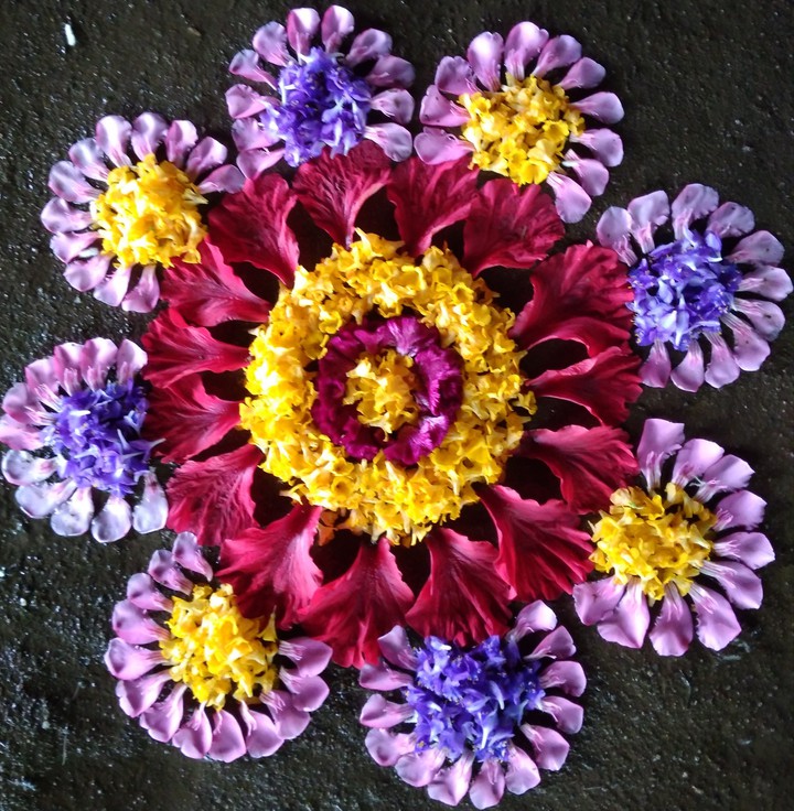 flower carpet  pookalam