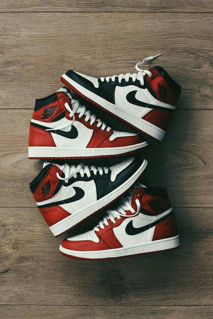Nike Air Jordan.
