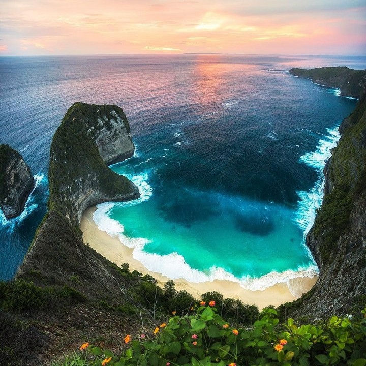 Island Cliff Shore