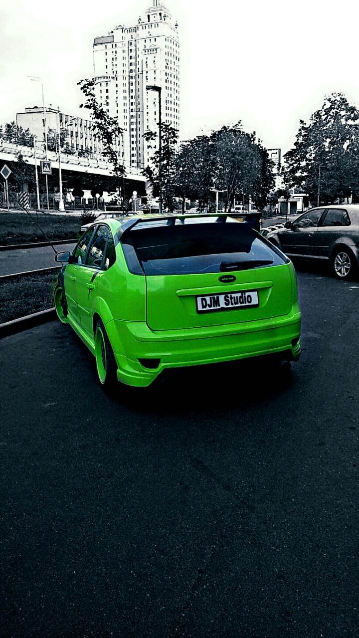 city and car