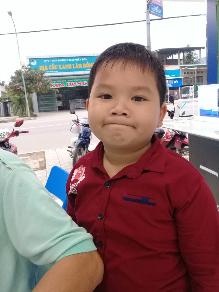 Cute boyyyy!