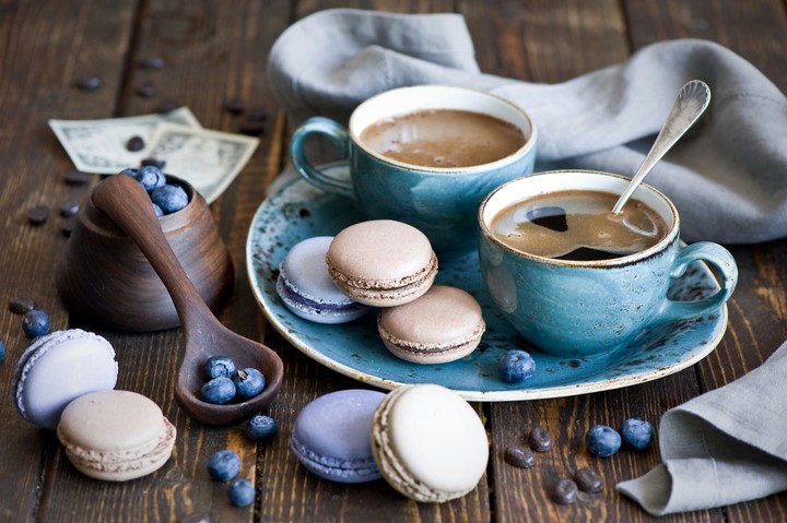 Coffee and macaron