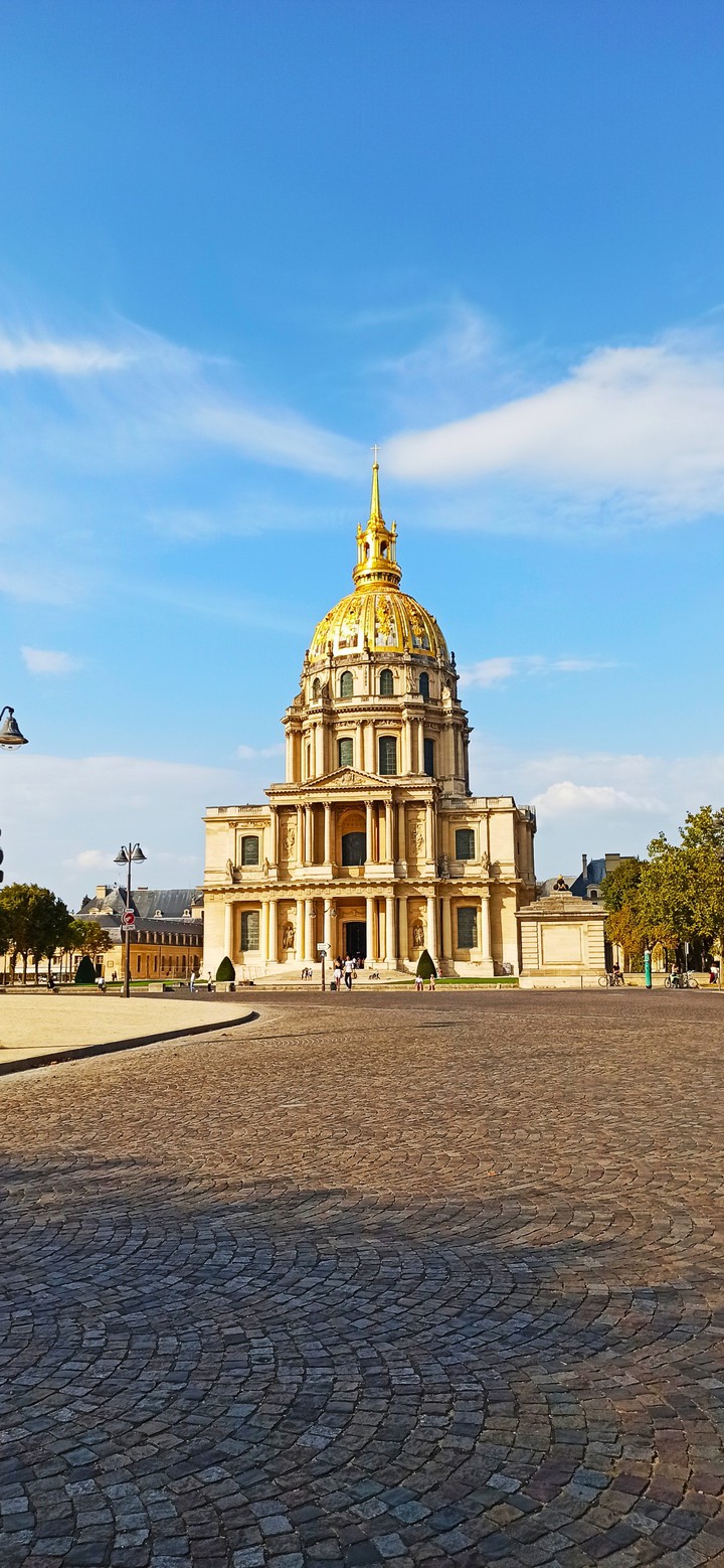 Les invalides