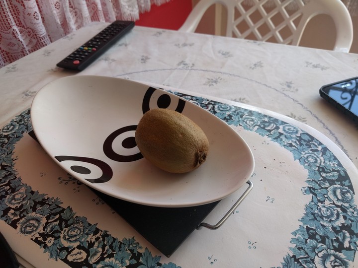 Alone Kiwi