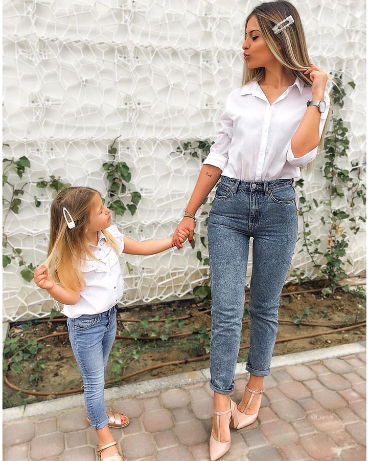 Mom & daughter