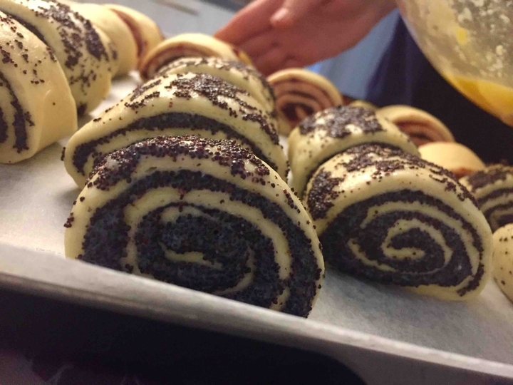 Brioches with poppy seeds