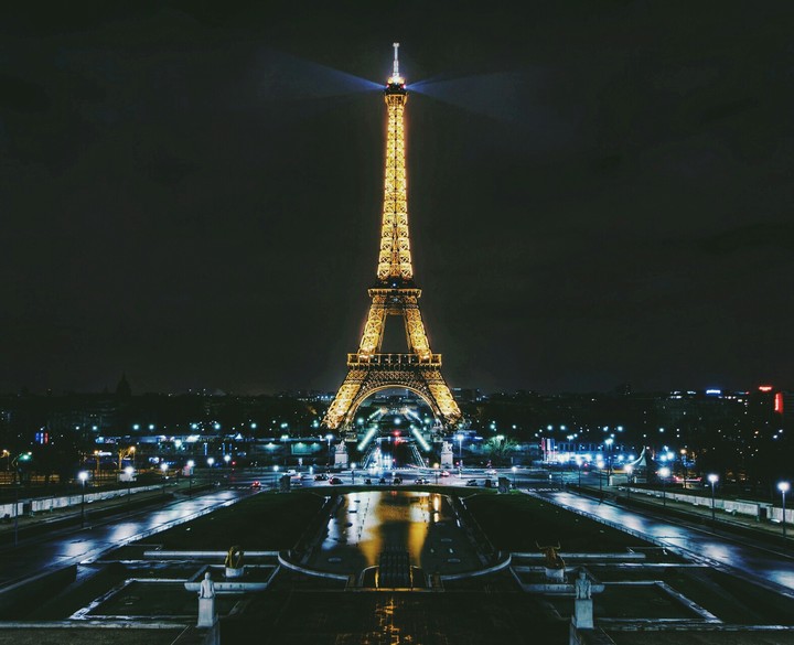 lighting tower