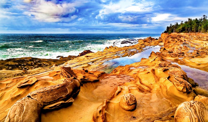 sea side
