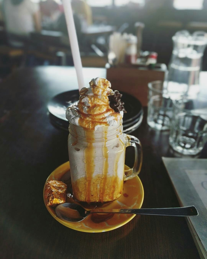 Caramel shake.....