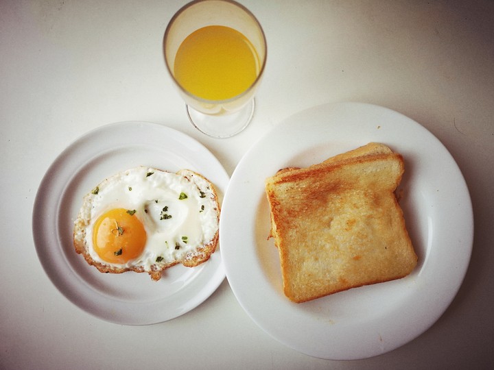 Breakfast 