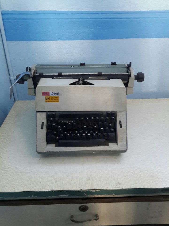 Maquina de Escribir.