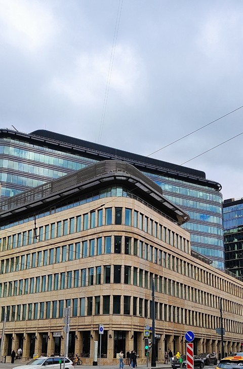 Urban_area, Metropolitan_area, Commercial_building