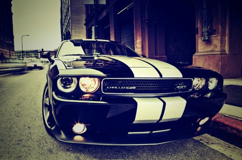 Dodge Challenger SRT8