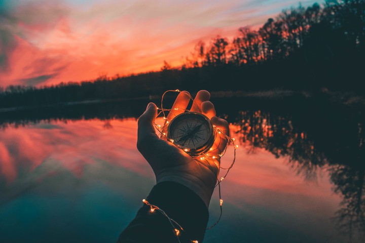 Go confidently in the direction of your dreams,live the life