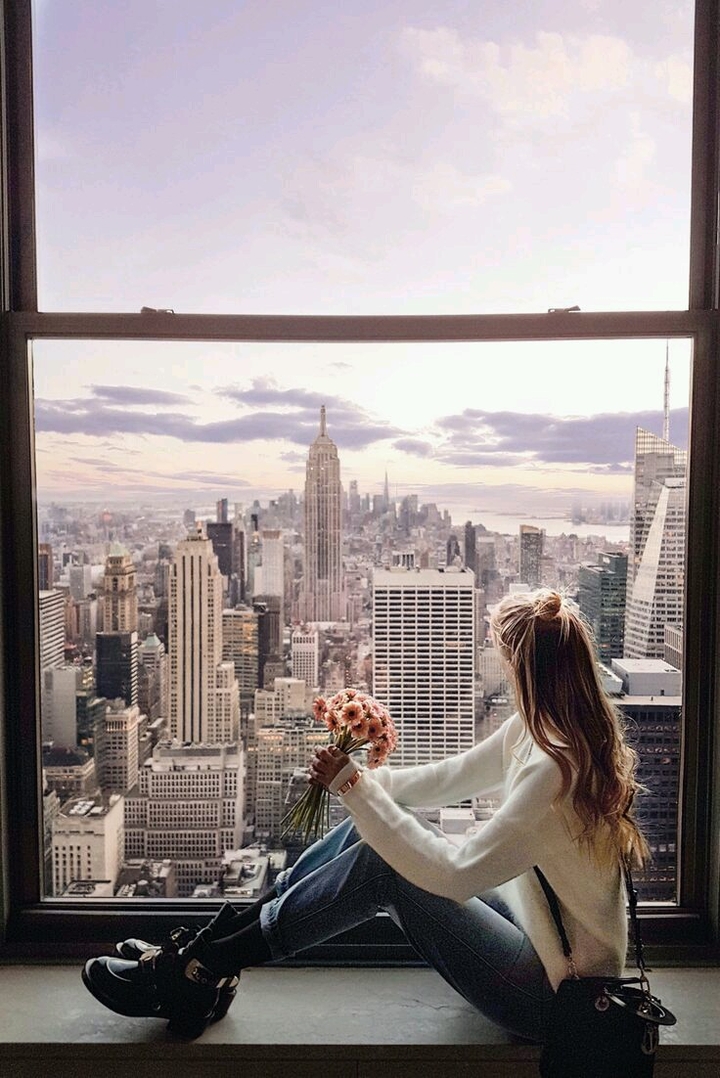 woman&city