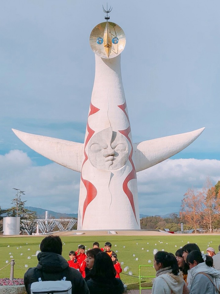 太陽の塔