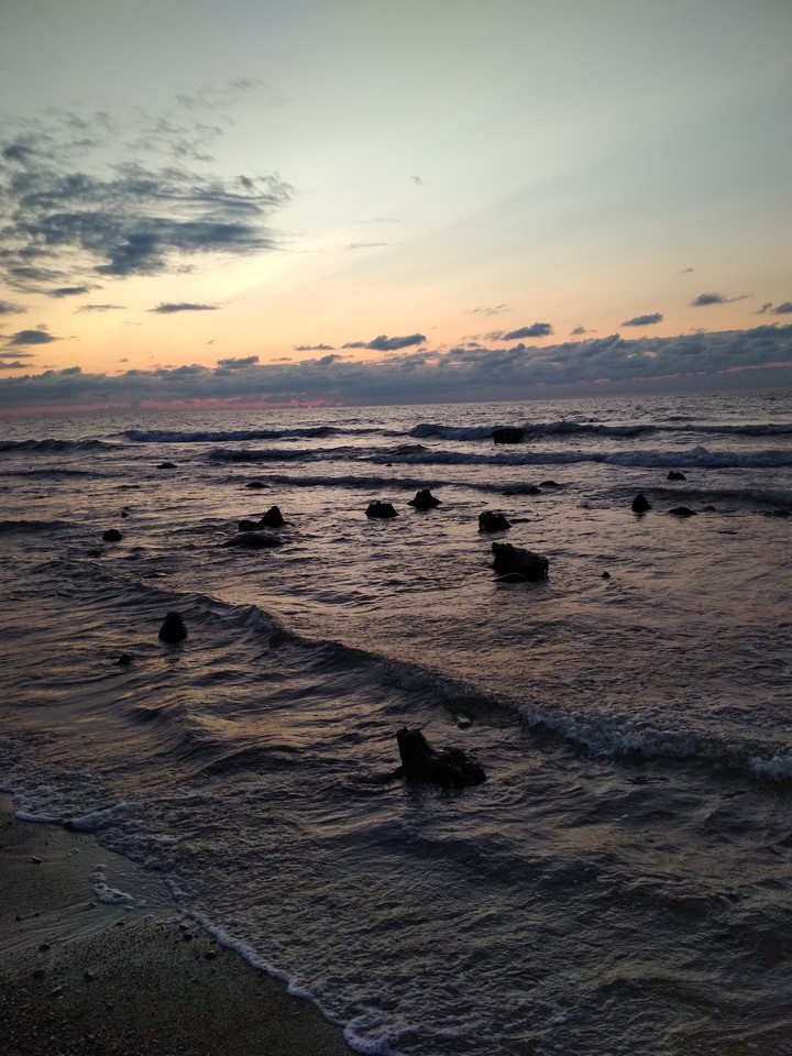 море