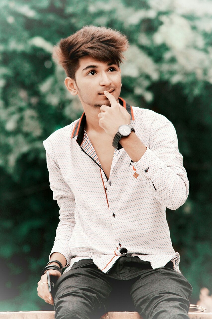 Thinking about Love.