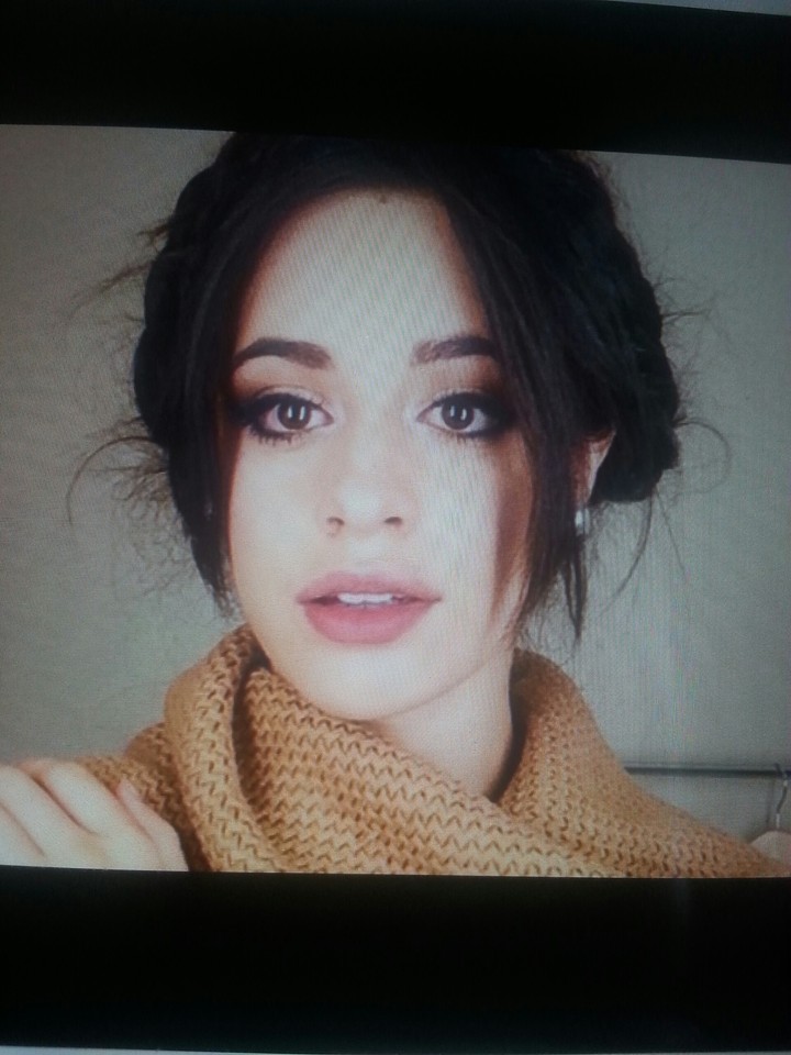 TEN PHOTOS! Who is she?