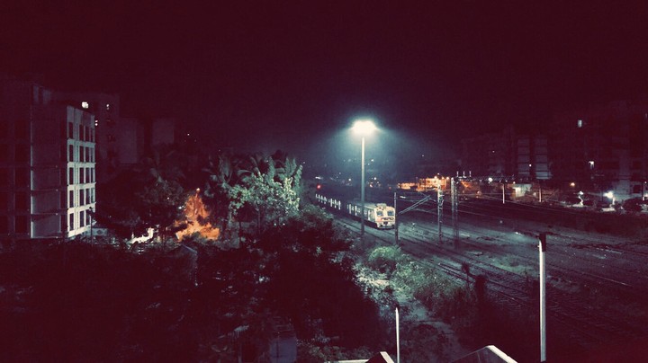 train n tracks