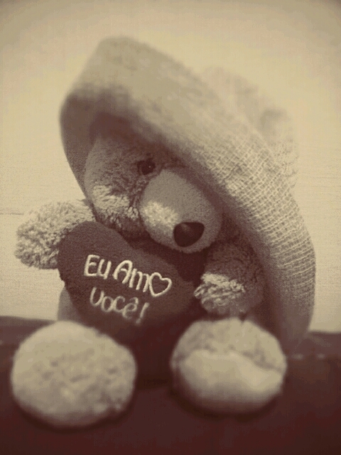 LOVE'S   URGE