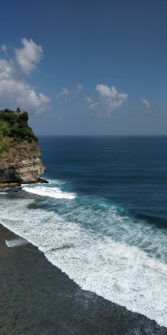 uluwatu sunset temple