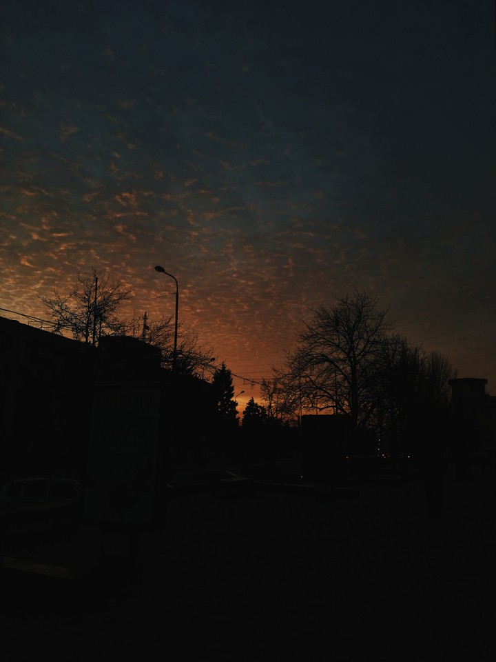 s u n s e t