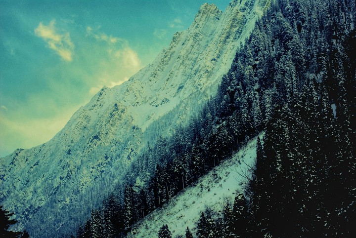 Snow peak kashmir