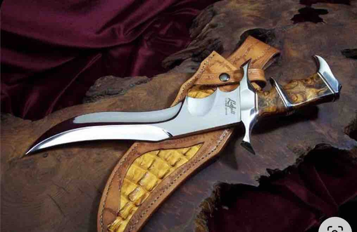 hunting knife ?