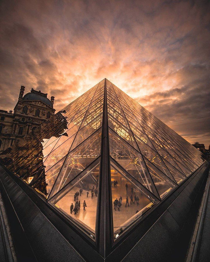 Louvre