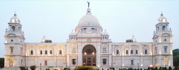 Victoria Memorial!!