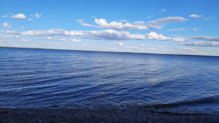 Море