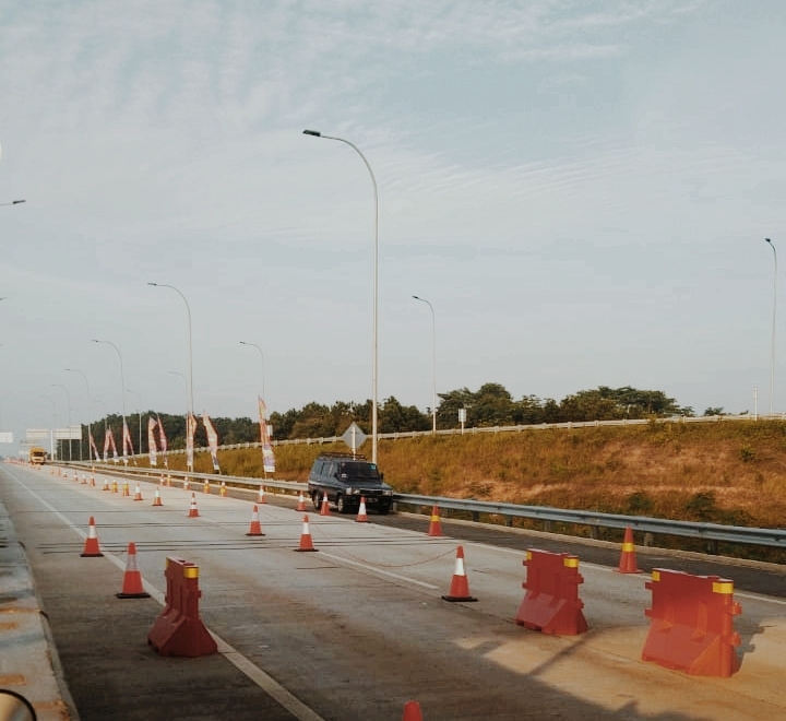 Exit Lane