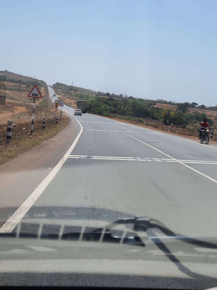 Enroute to Bangalore (From Pune)