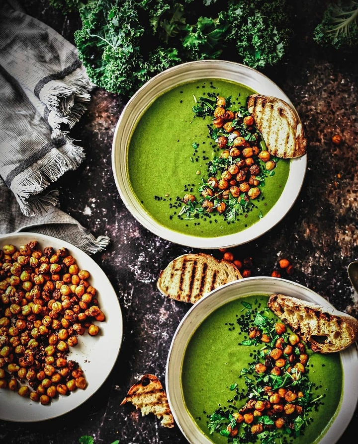 broccoli, kale and coconut soup