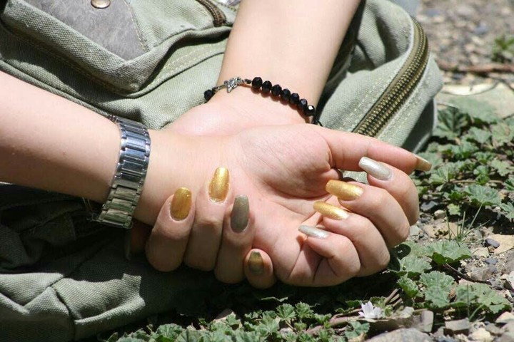 Hands