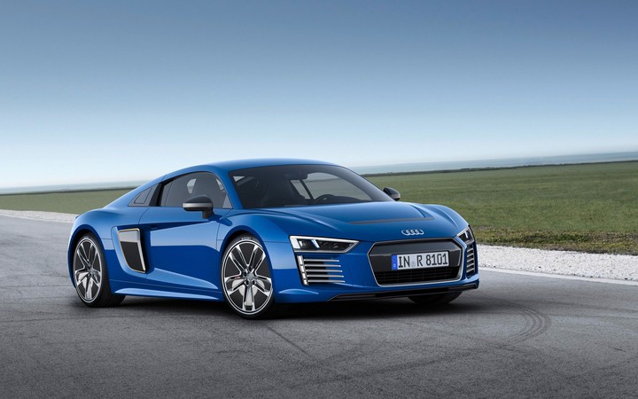 Audi R8